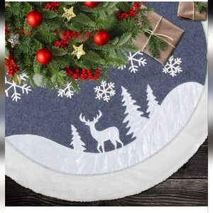 LULU Christmas Tree Skirt 4 Foot Round Deer Snowflakes Faux Suede Fur